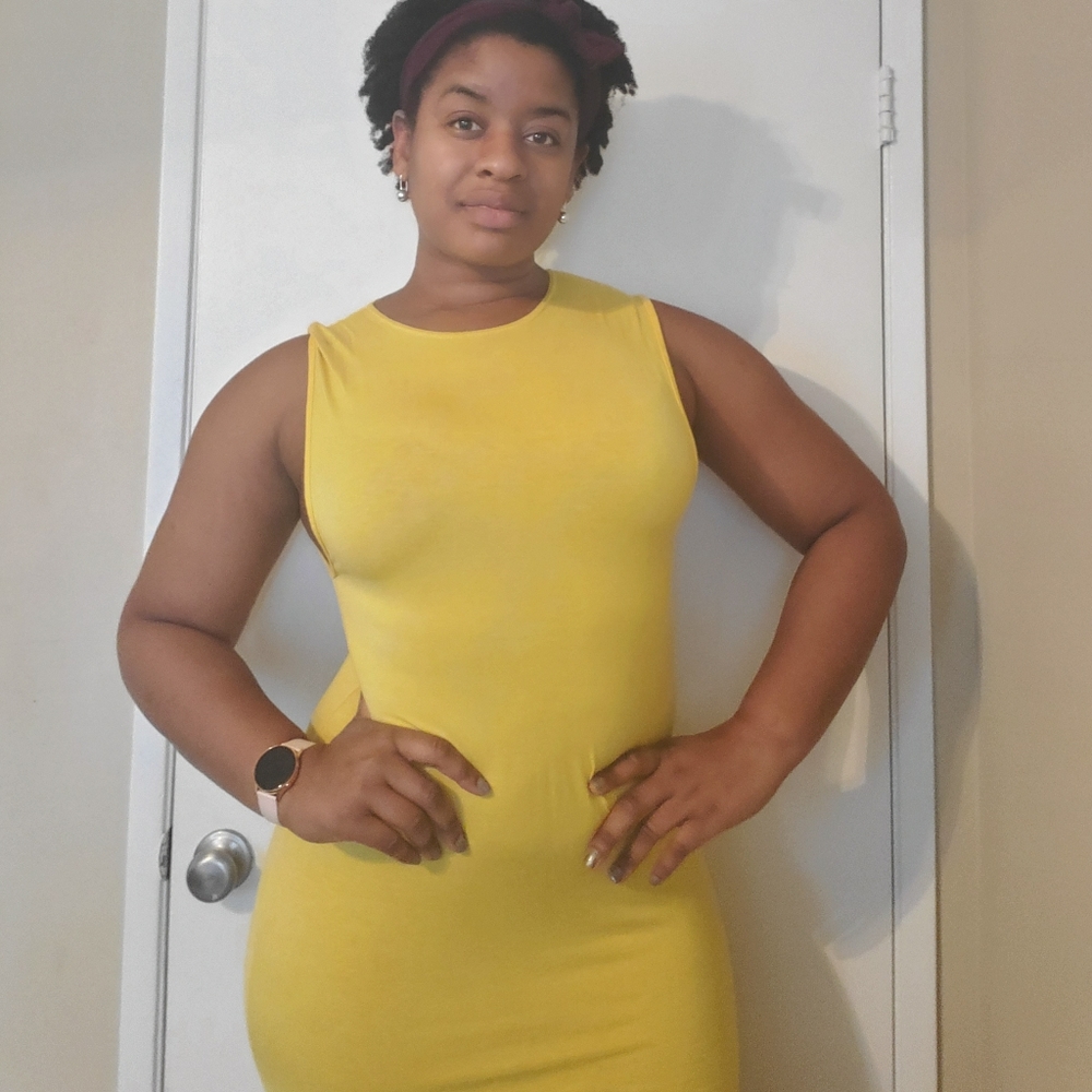 Yellow fitted sun dress
